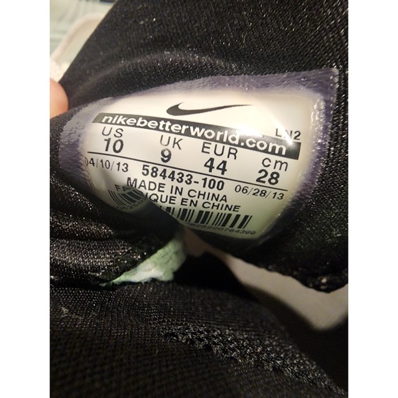 Nike HyperDunk 584433-100 White Black Metallic Silver Basketball  Shoes Size 10 main image 5